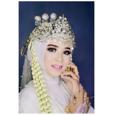 Rere Rhesty profile icon