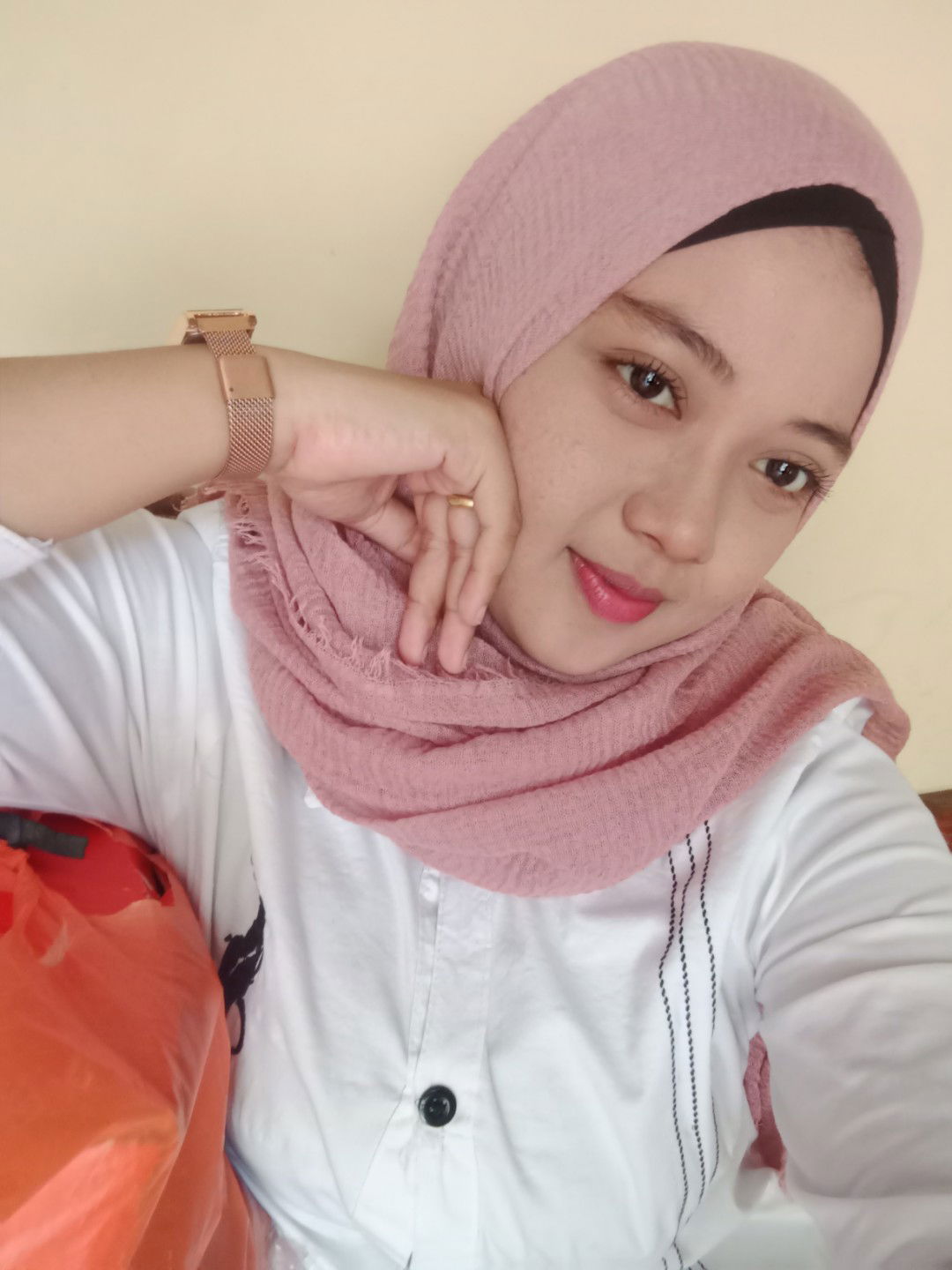 Sumanti Dewi HarjoDwiryo profile icon