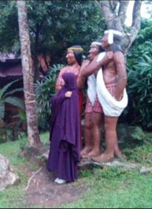 Sri Santi Darma Sumarsi profile icon