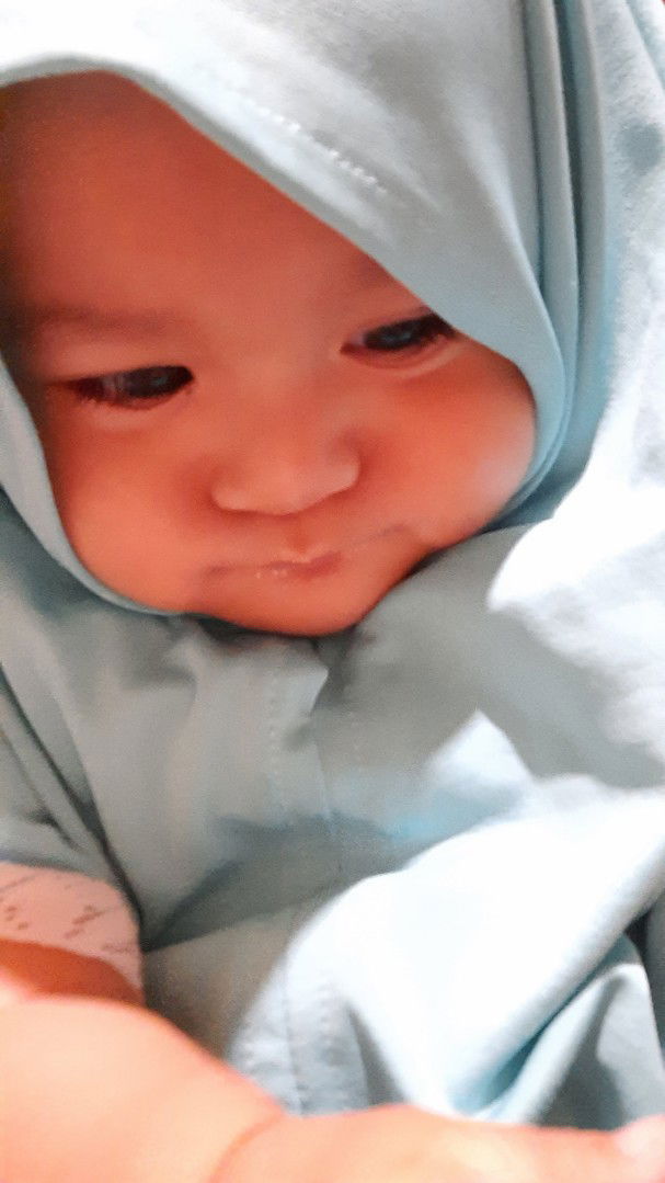 anggia momy profile icon