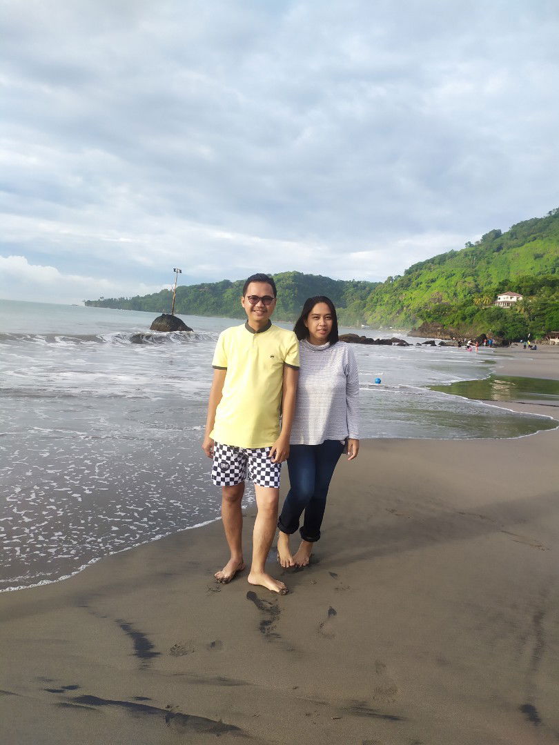 Riski Wahyuni profile icon