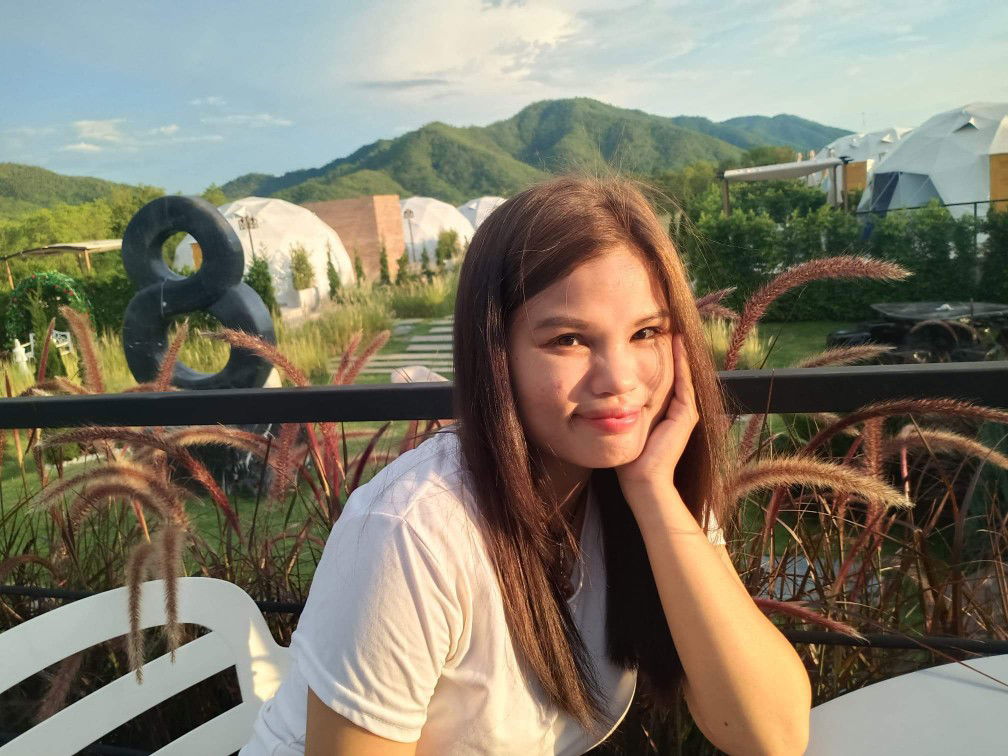 แหนม เนือง profile icon