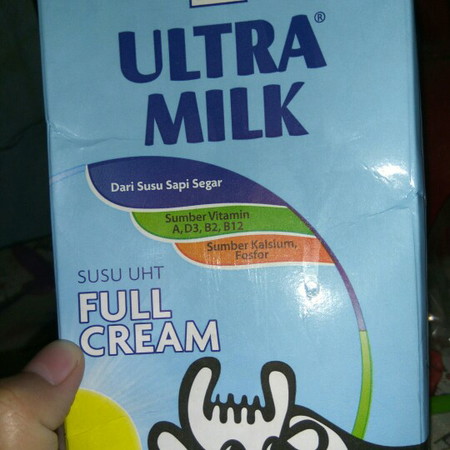 Minum Susu