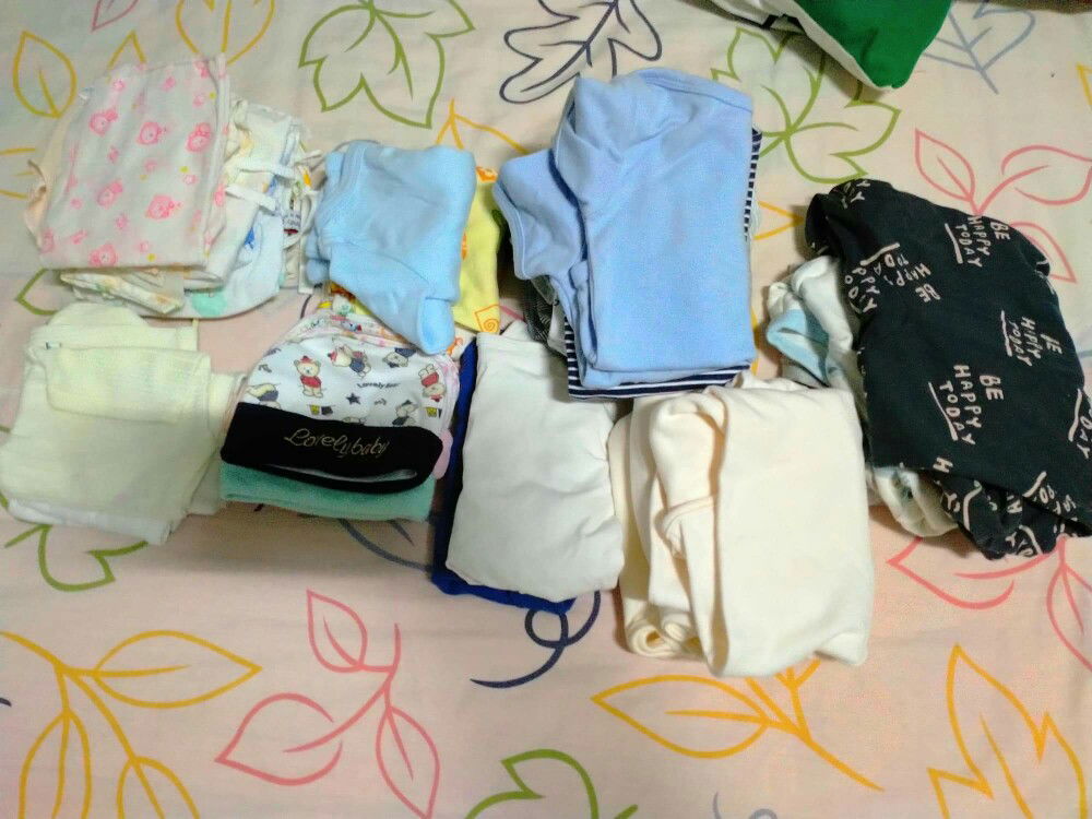 เสื้อผ้าเด็ก 0-6 M. ราคา5-30บ.