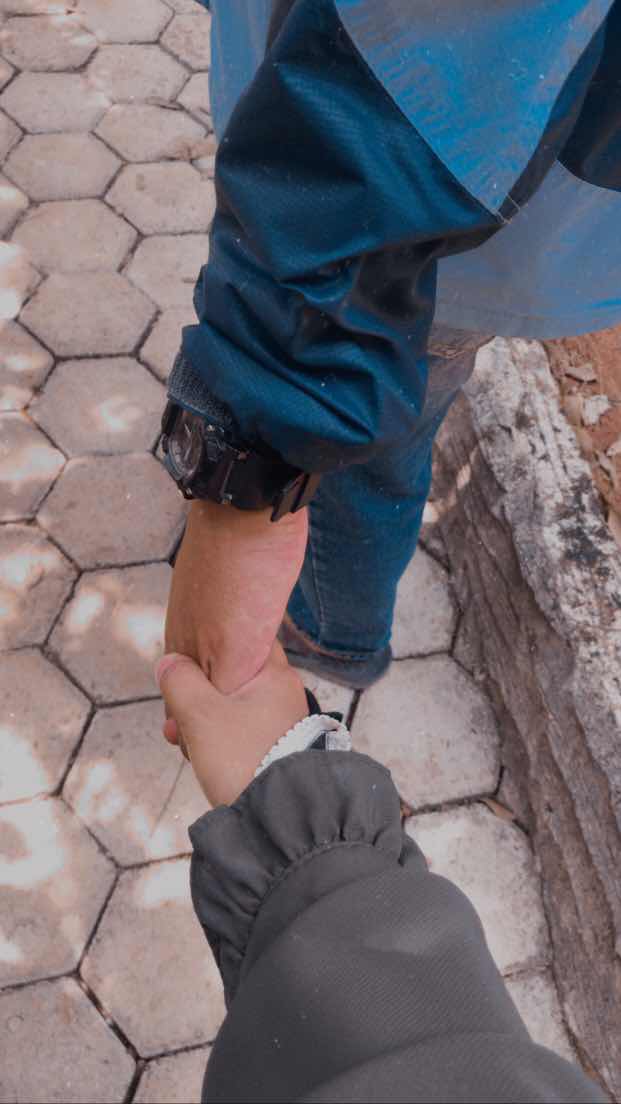 Resti Ernanda profile icon