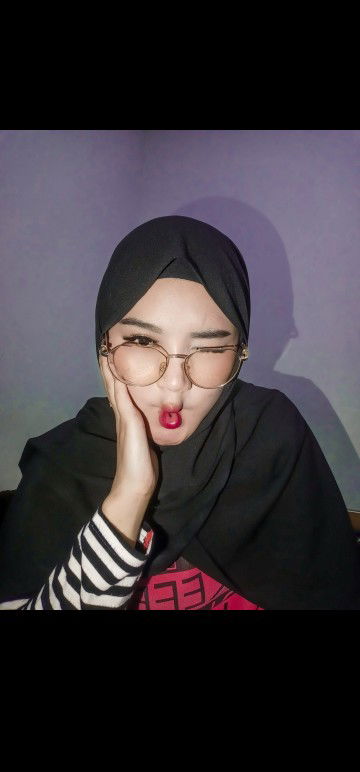 Nova Anggara profile icon