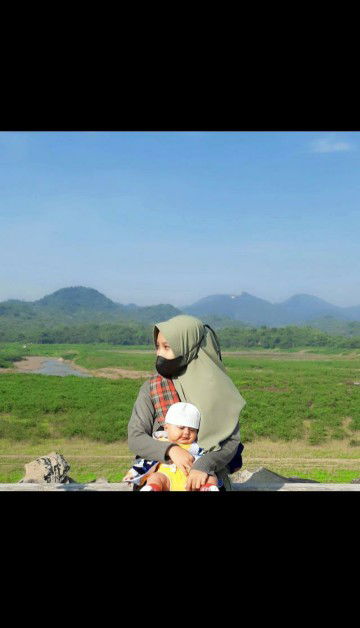 Meida Sari profile icon