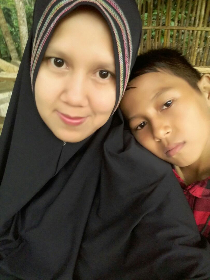 Erni Rahayu profile icon