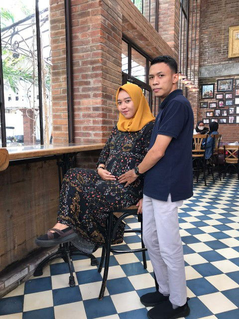 Dyah Endahing Ratri profile icon