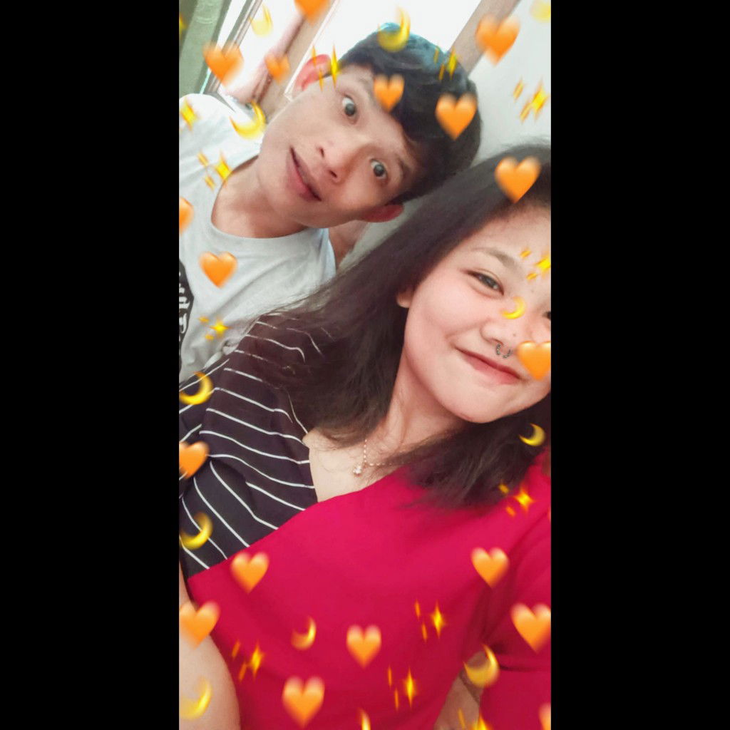 Reni Aprilia profile icon