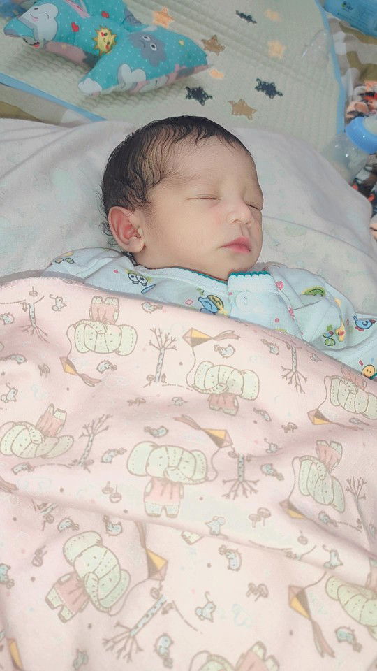 Della julia profile icon