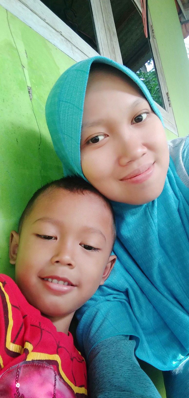 hanifah profile icon