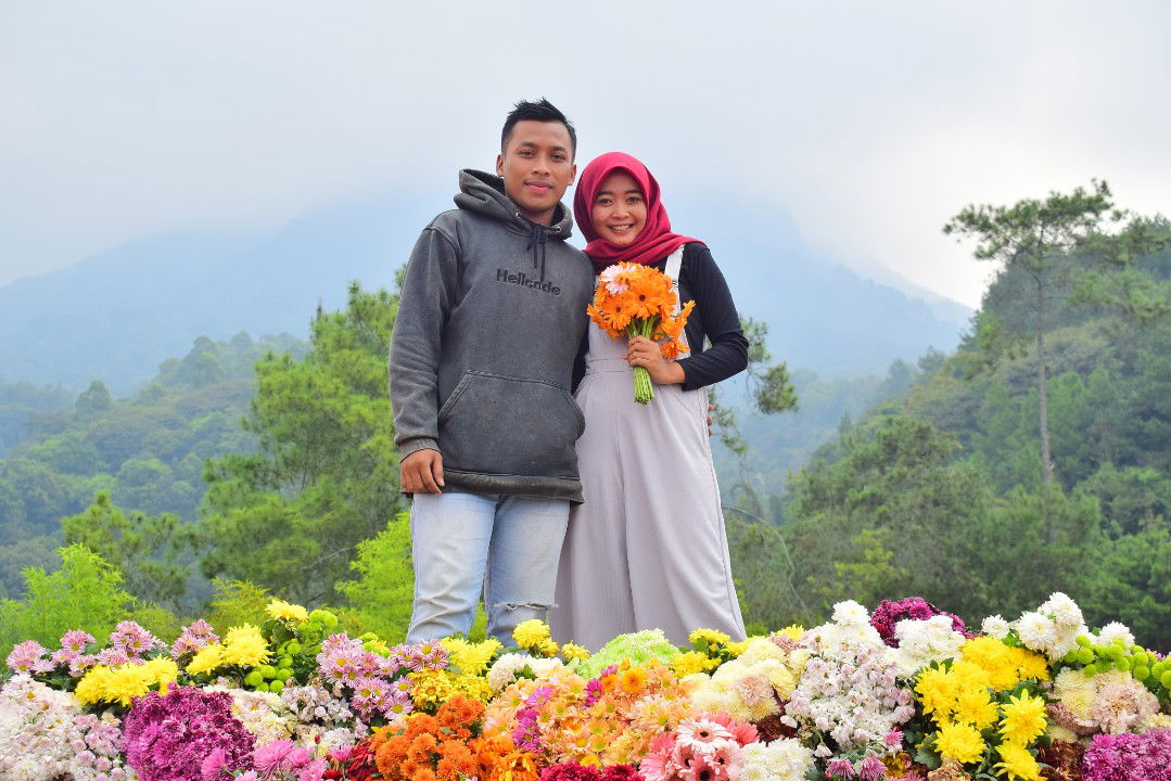 Neneng Tiarawati profile icon