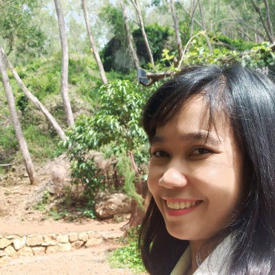 Tri mulyani profile icon