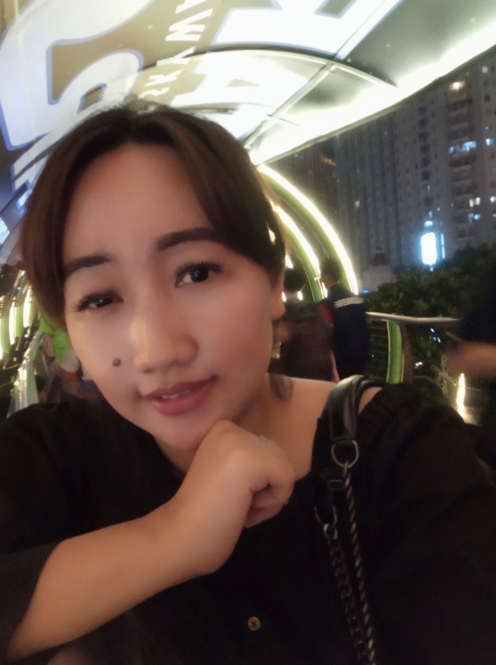 Pertiwi bonbon profile icon