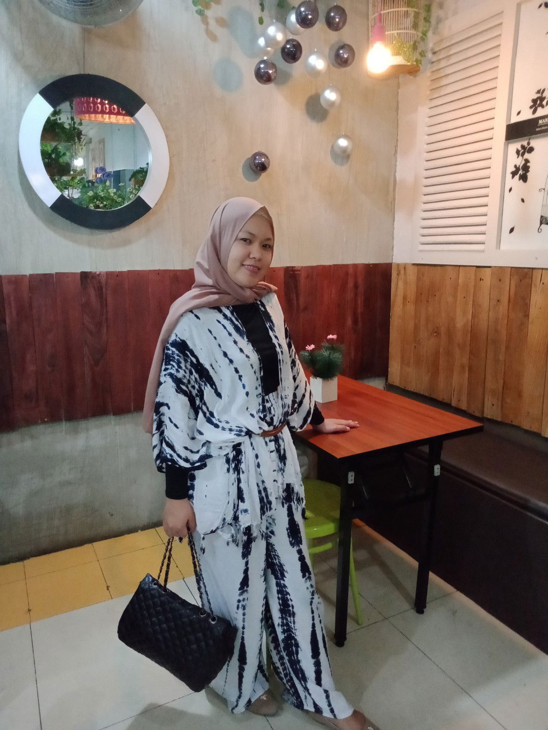 Mila Laura Queen profile icon