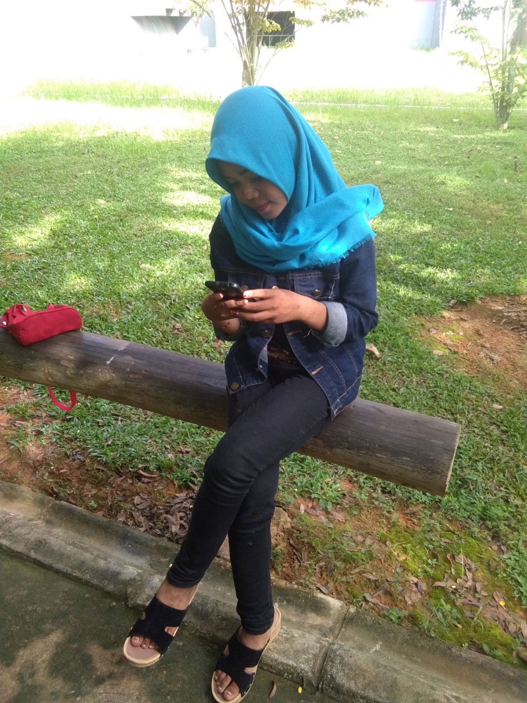 Rahayu Ari profile icon