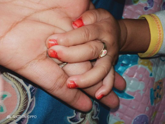 Isnaeni Lailatul Qomaria profile icon