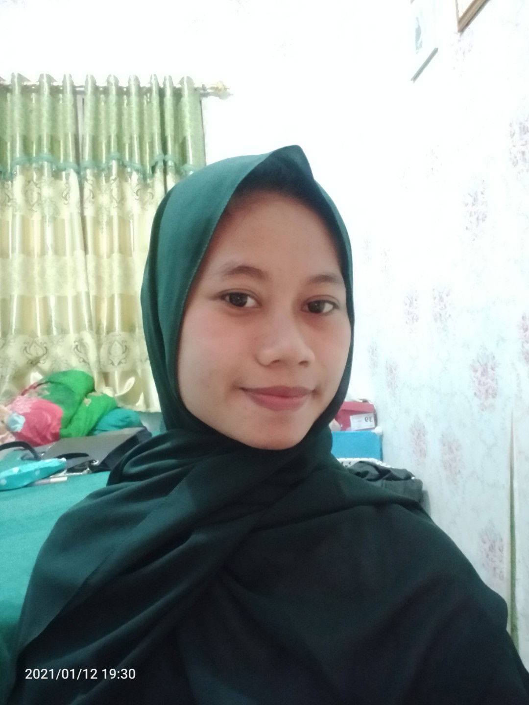 Rismayanti profile icon