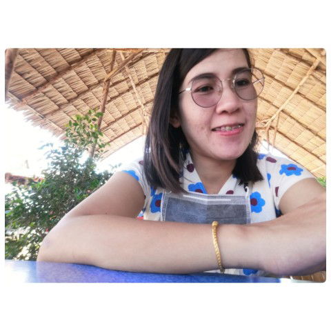 มน​ อมรรัตน์​ profile icon