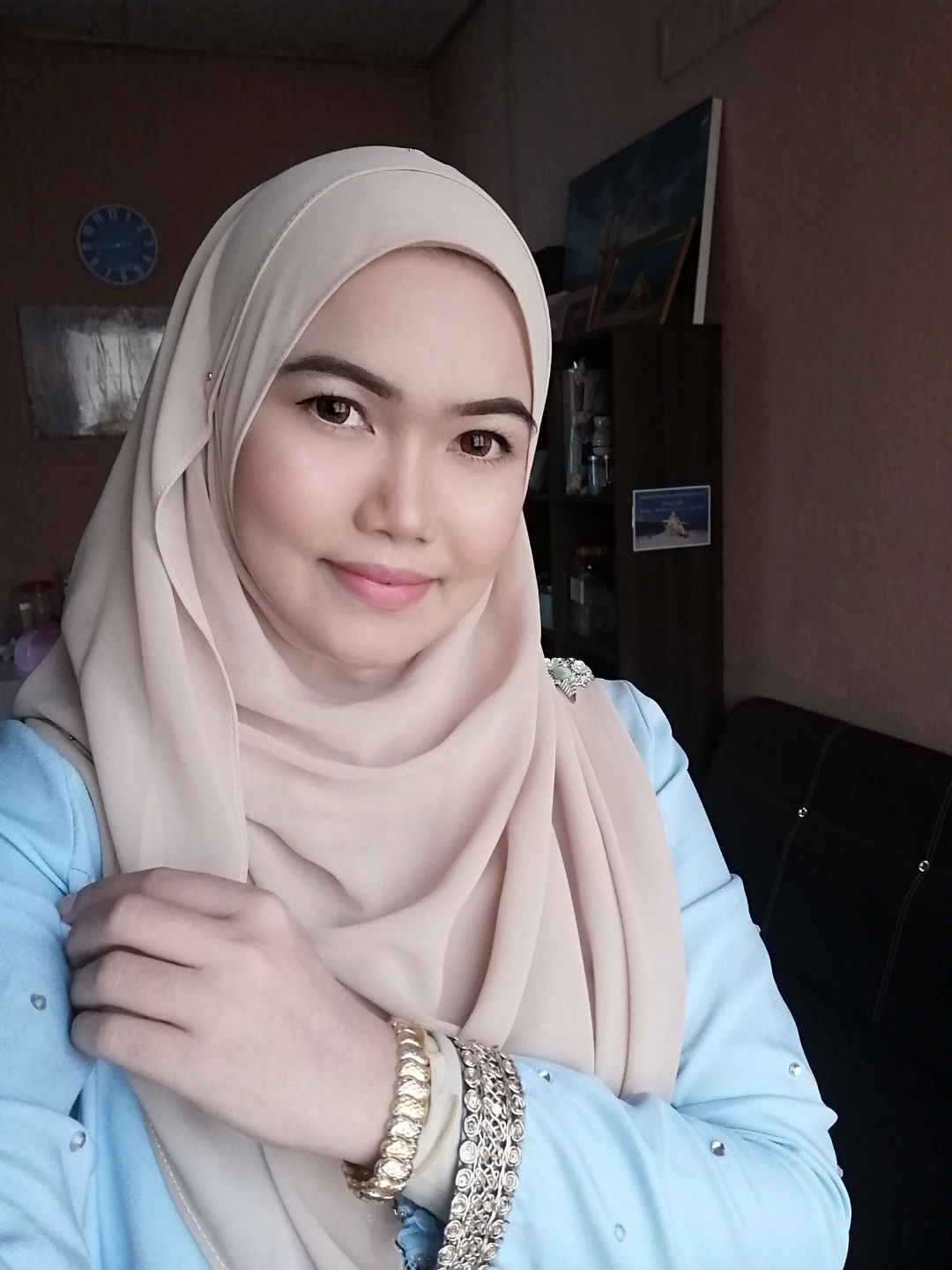 Sitinoradila Awang profile icon