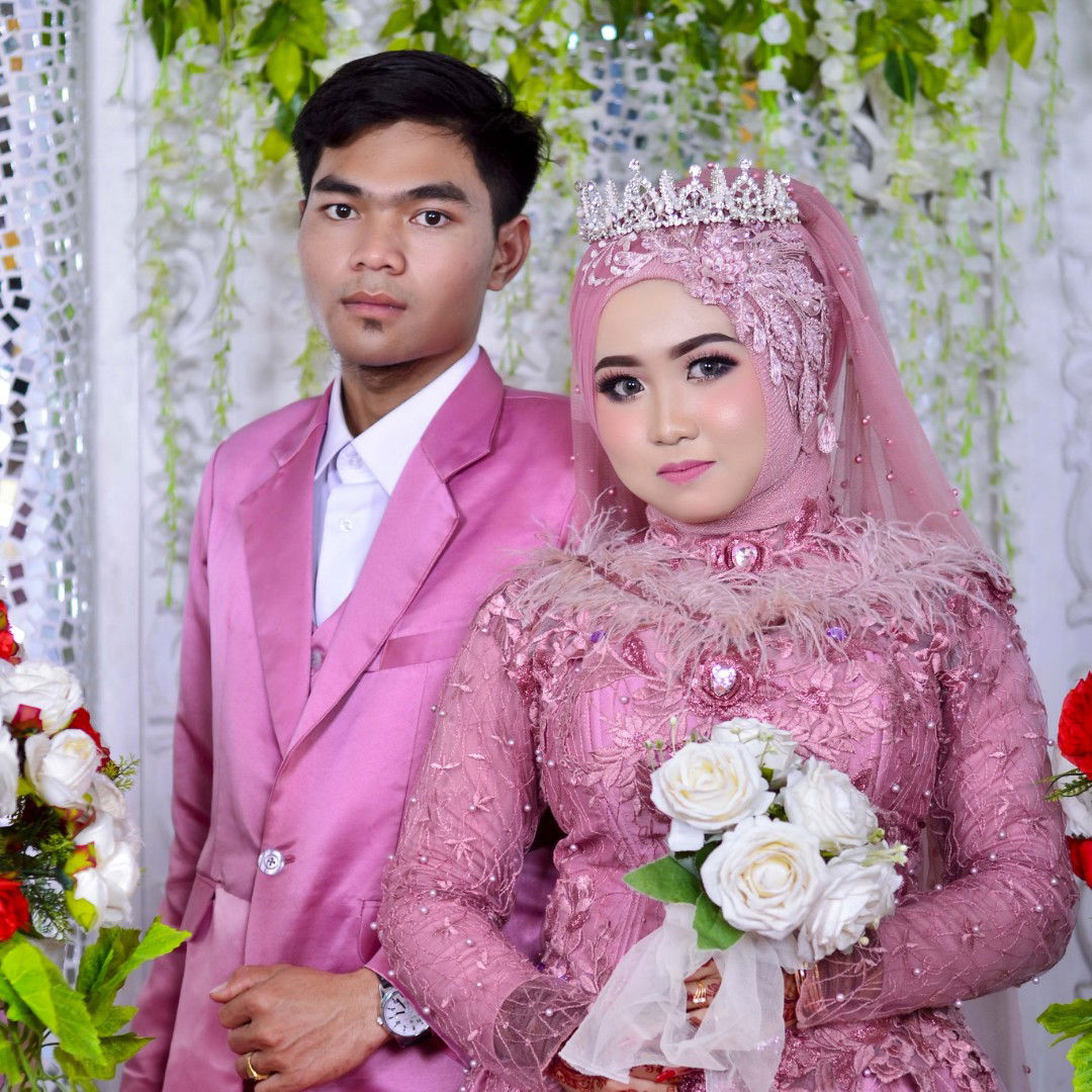 TiaraAsnianiPutri24 profile icon