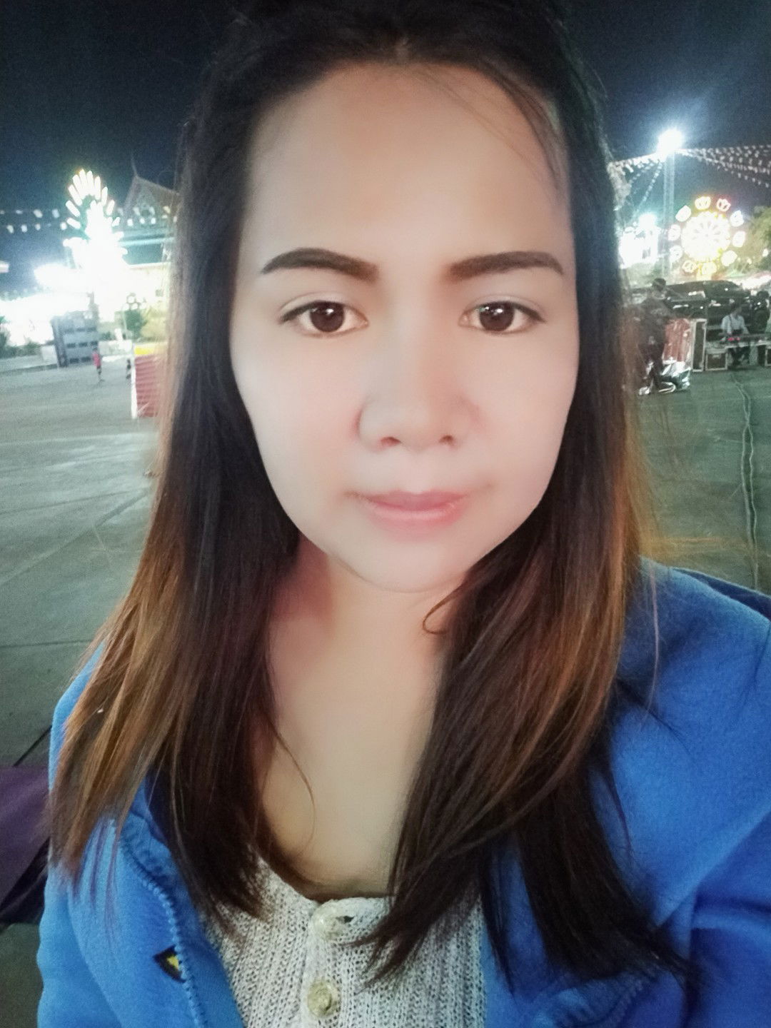 ติ๊ก ไง จะคัยหล่ะ profile icon