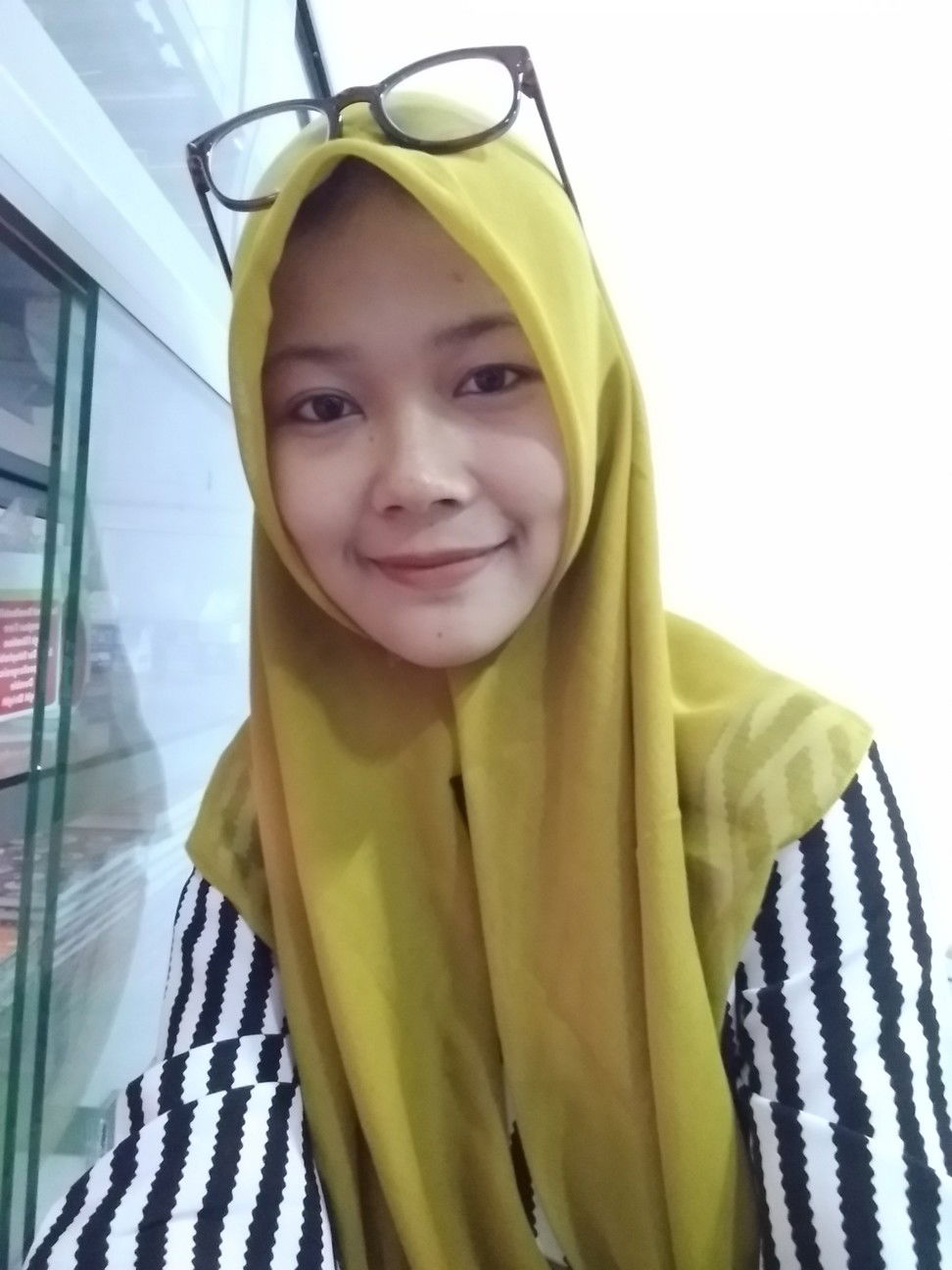 Alfina damayanti profile icon