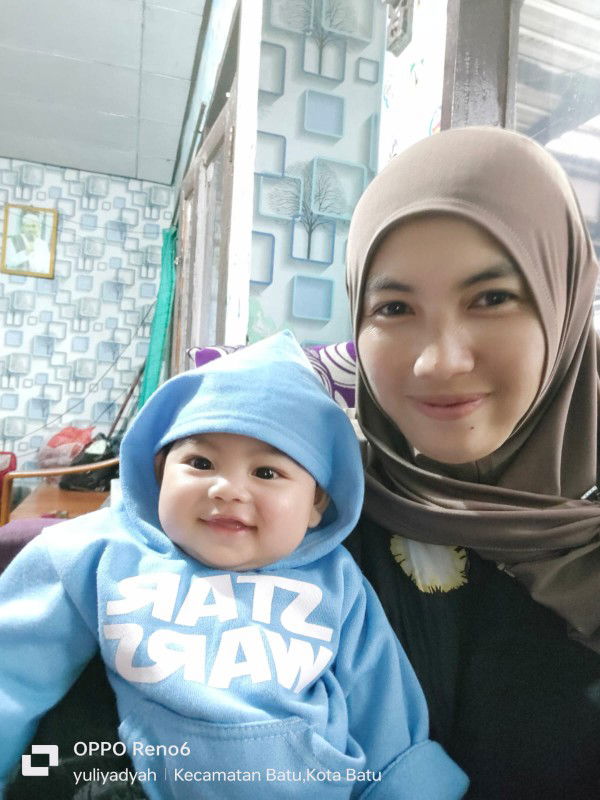 yulia diah Puspita Sari profile icon