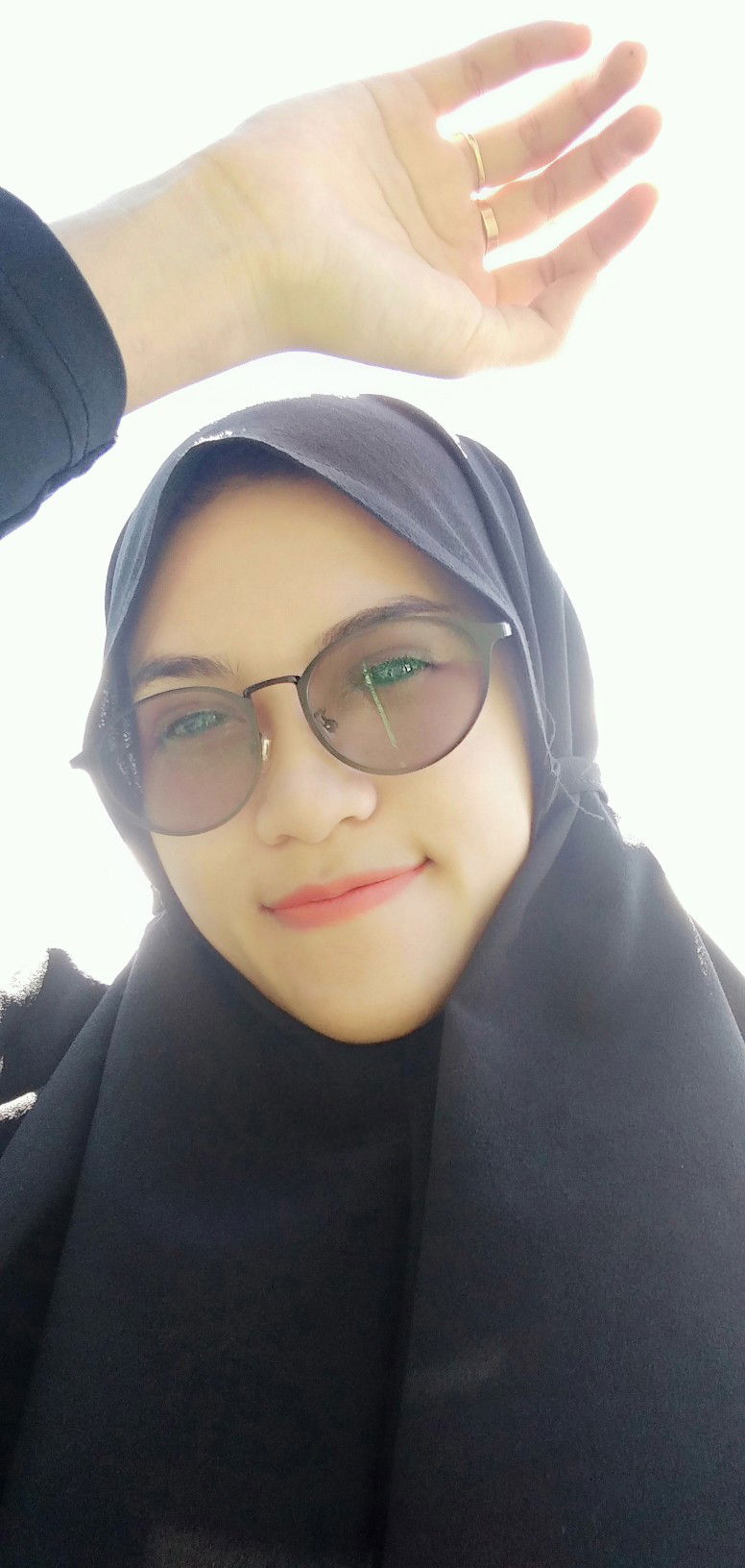 Hidayanti profile icon