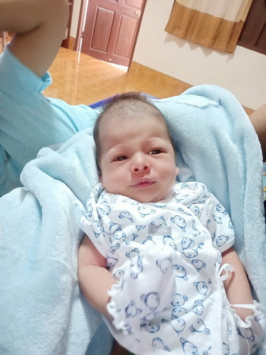 แตกแล้วจ้า