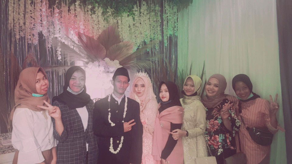 Dwi Damayanti profile icon