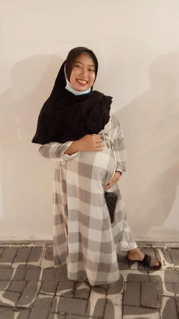 Novia Anggraini profile icon