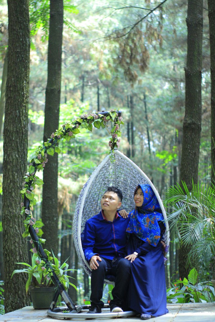 Tika Ayu Lestari profile icon