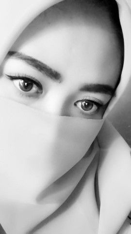 yentika novrasiska profile icon