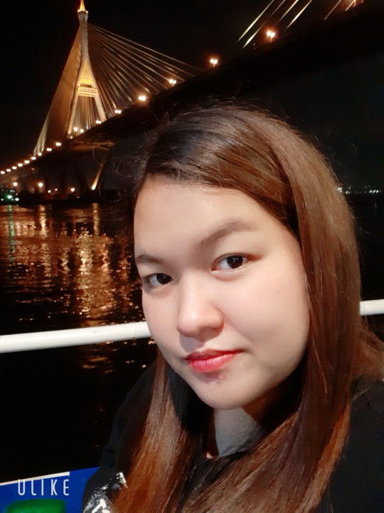 รุ่งนภา profile icon