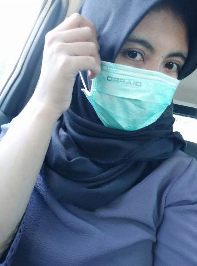 yulia pratama profile icon