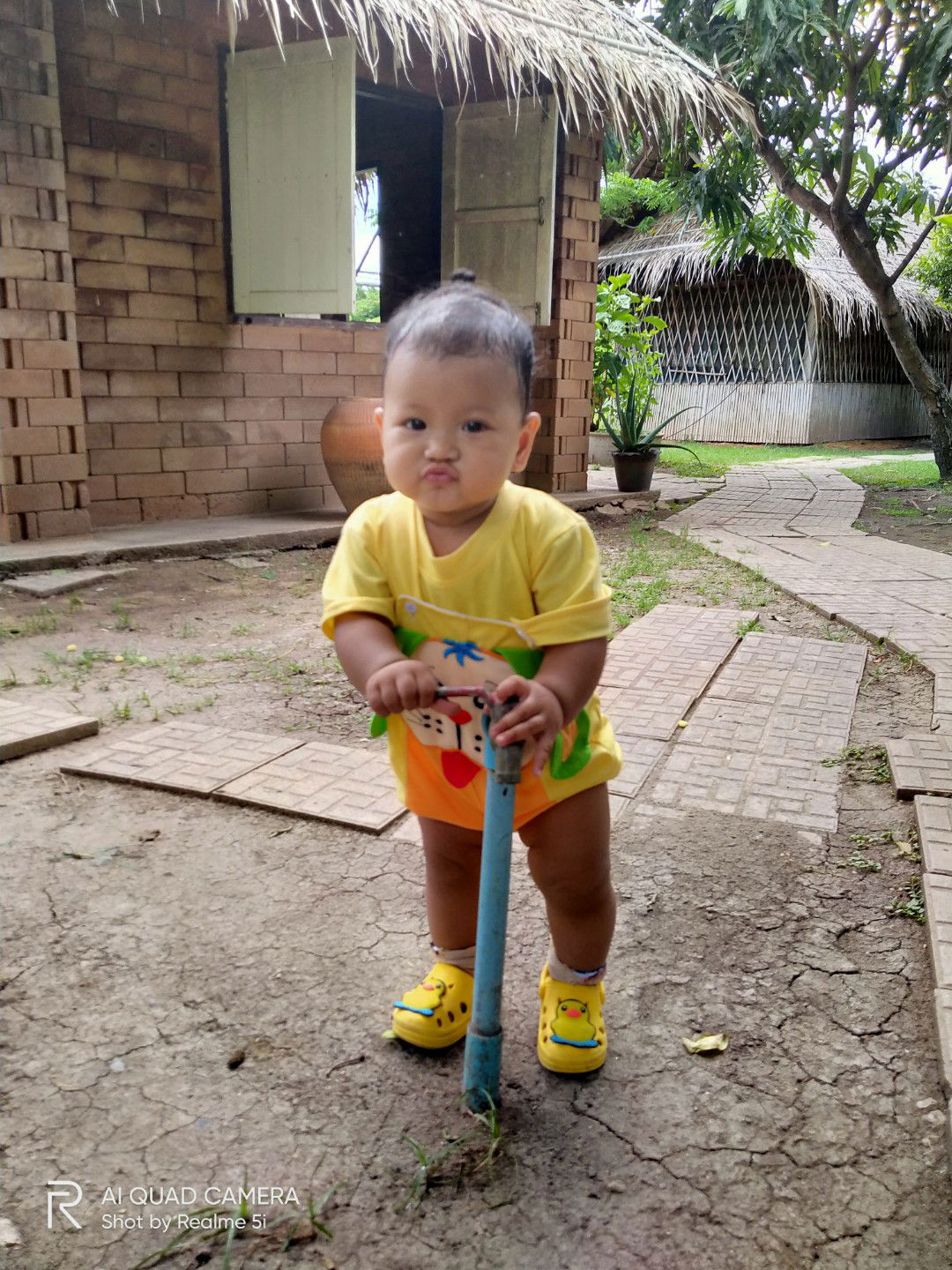 น้องการ์ตูน 9 เดือน 20 วัน