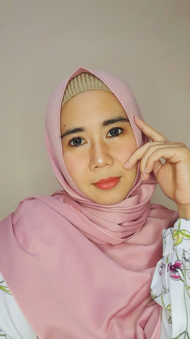 Arih Farida Sari profile icon