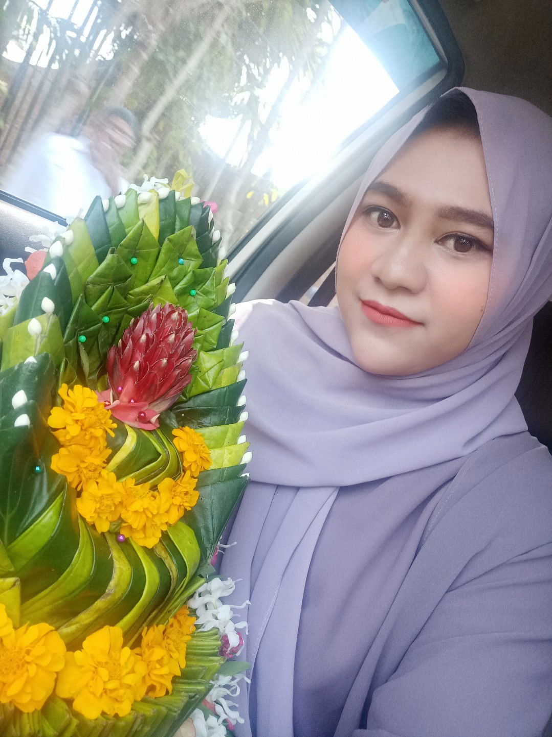 Julianti Desi profile icon