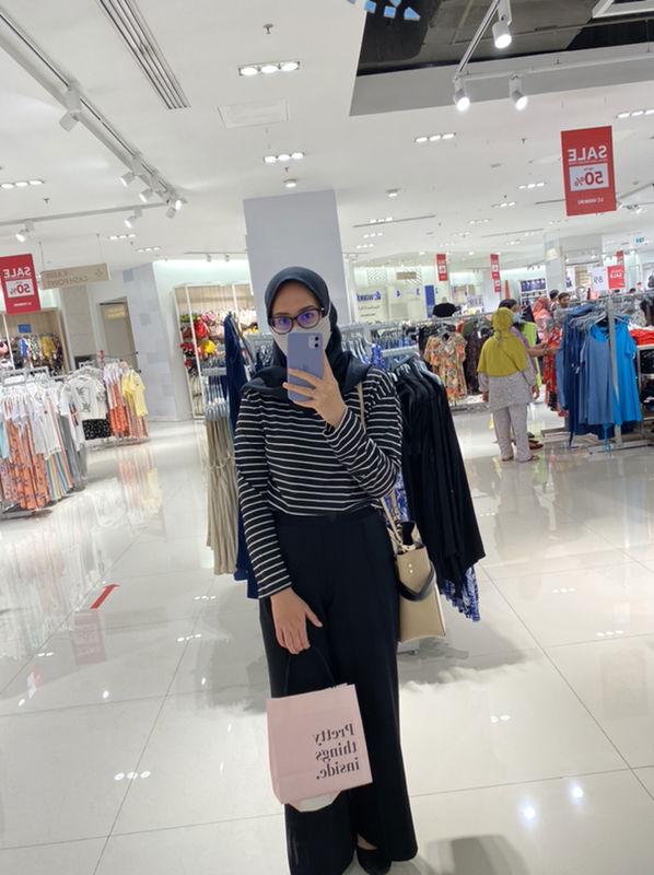 Lita Maya profile icon