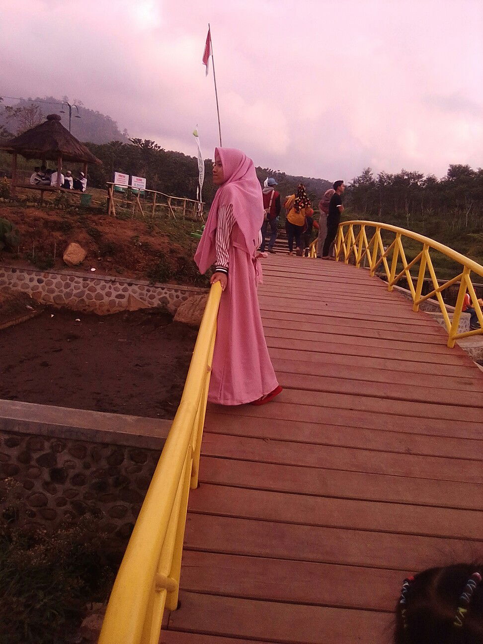 Fitria Ningsih profile icon