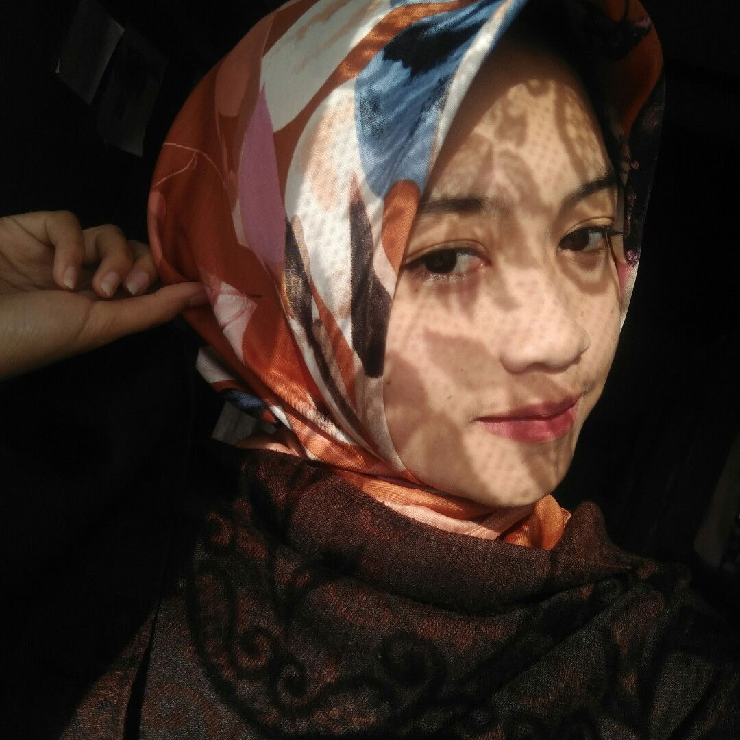 Anna Fitria profile icon