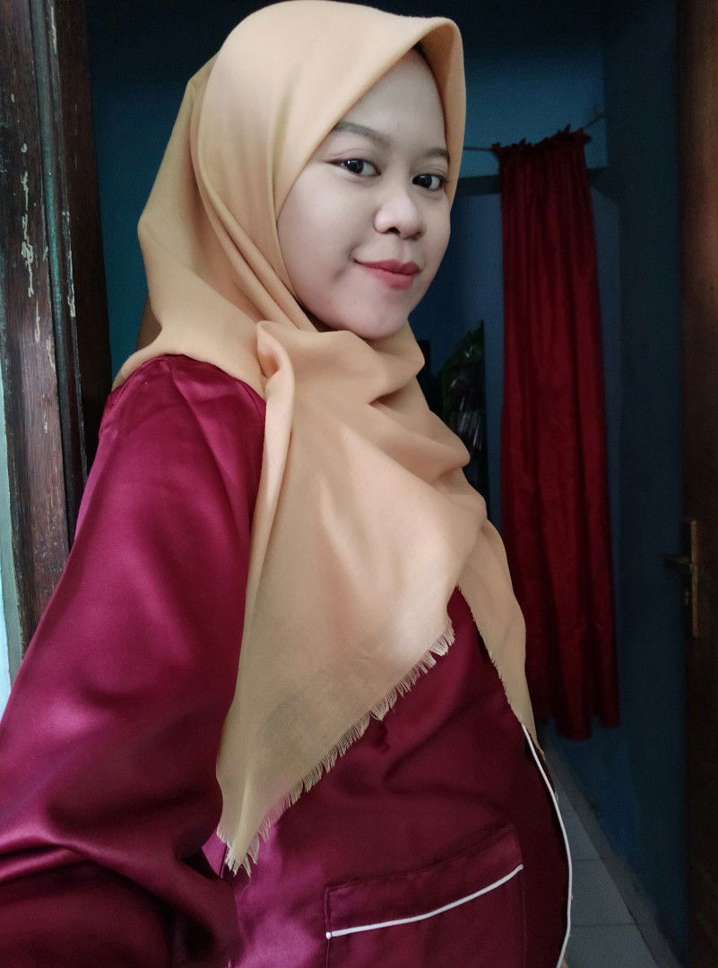 dwi retno astrini profile icon