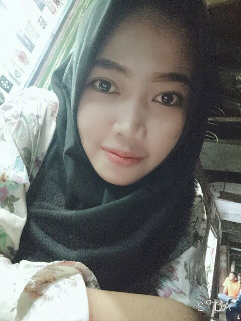 Elly Kartika profile icon