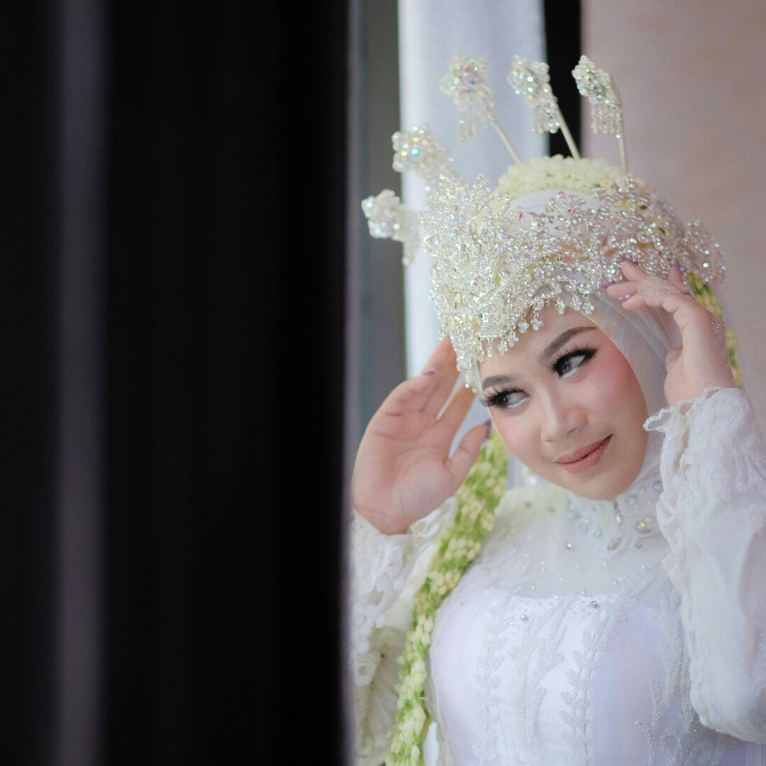 Novian Nur Puji Azizah profile icon