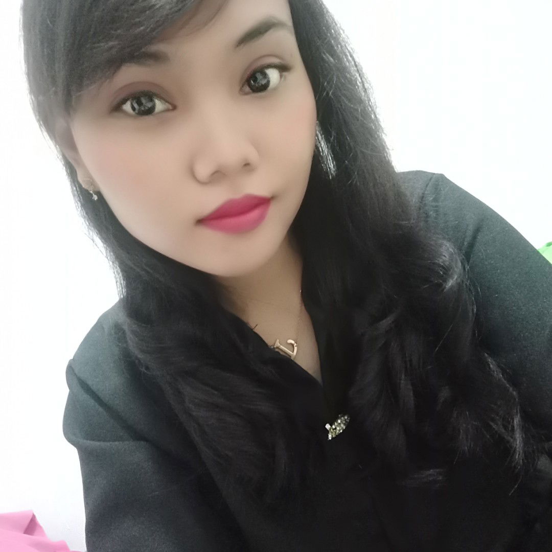 april leeani profile icon