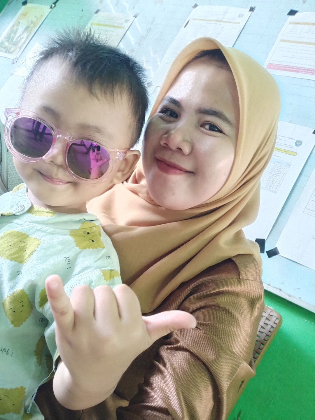 Mondrianisa Fitri profile icon