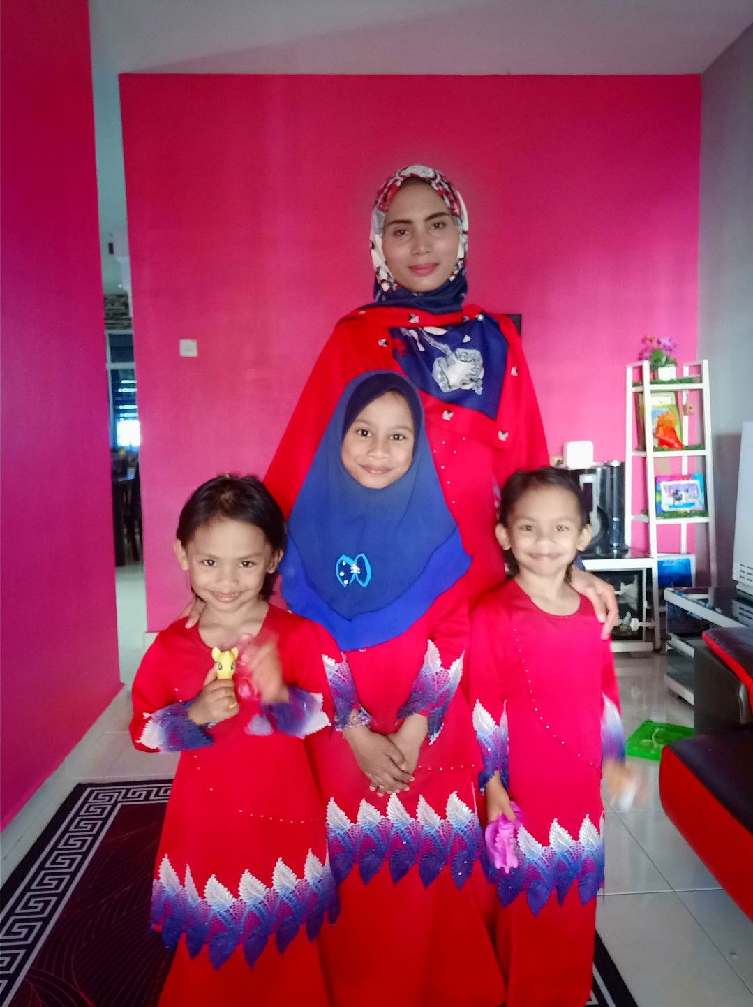 ummi dhia profile icon