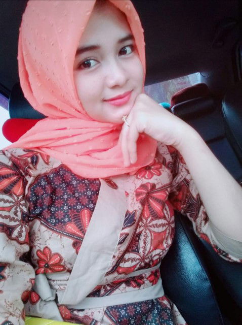 Nisa Apriani profile icon